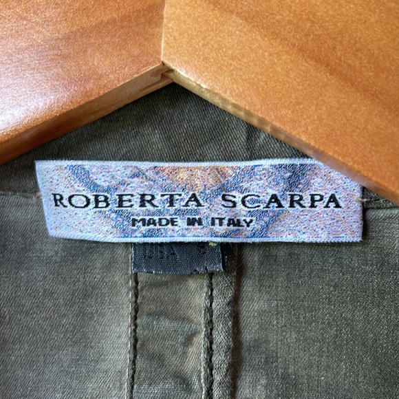 Made in Italy jacket in neutral dark olive green. Grommets, stitching, pockets - Picture 2 of 6